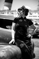 alainaBlackWhite