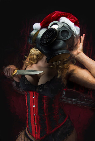 caitlinDarkSantaGasmask